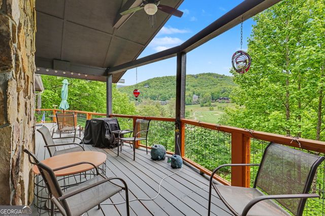 854 Saddleback Circle, Dillard, GA 30537