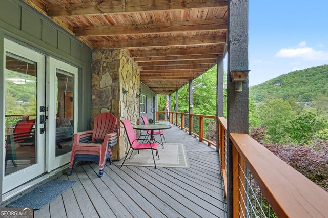 854 Saddleback Circle, Dillard, GA 30537