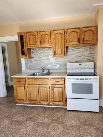 808 18th St, Ambridge, PA 15003