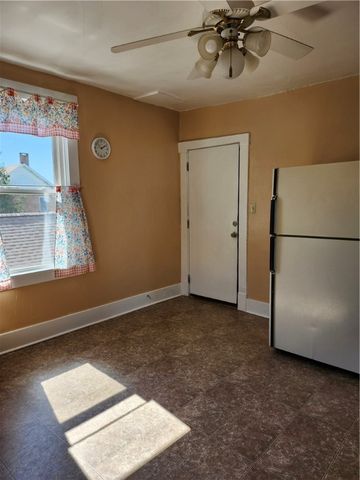 808 18th St, Ambridge, PA 15003