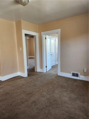 808 18th St, Ambridge, PA 15003