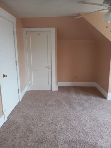 808 18th St, Ambridge, PA 15003