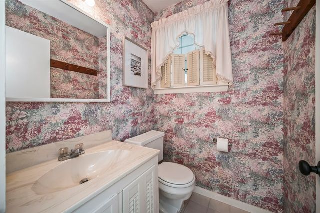 260 Lincoln Road, Lincoln, MA 01773