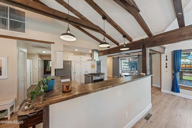 2475 Brenda Way, Washoe Valley, NV 89704