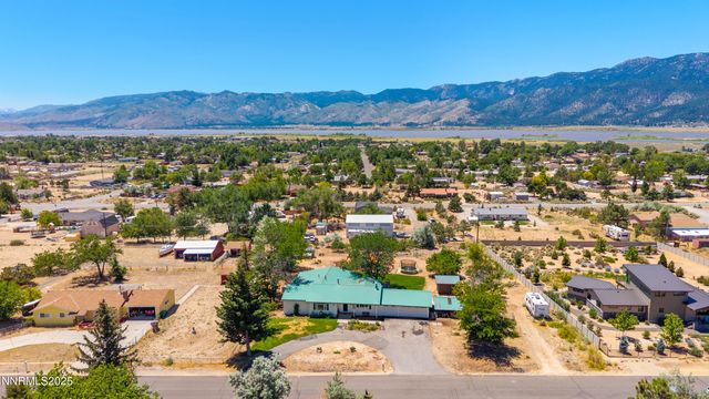 2475 Brenda Way, Washoe Valley, NV 89704