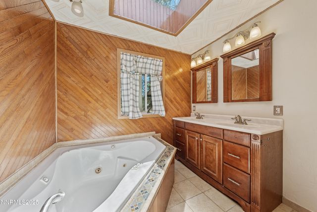 2475 Brenda Way, Washoe Valley, NV 89704