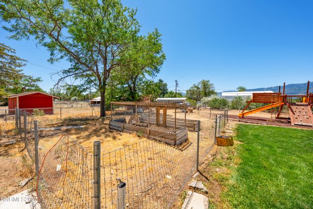 2475 Brenda Way, Washoe Valley, NV 89704
