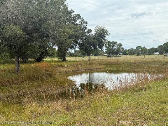 2233 Van Horne Avenue, Lorida, FL 33857