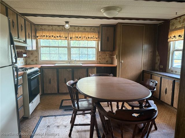 2233 Van Horne Avenue, Lorida, FL 33857