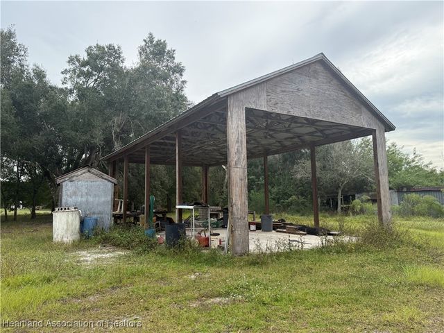 2233 Van Horne Avenue, Lorida, FL 33857