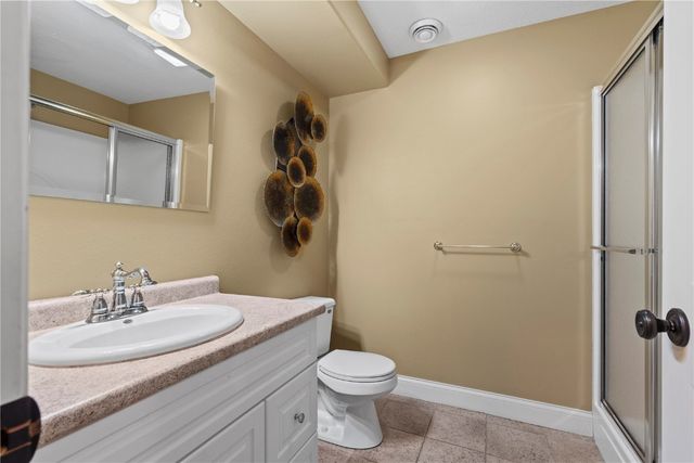 2111 W 4th Street, Vinton, IA 52349