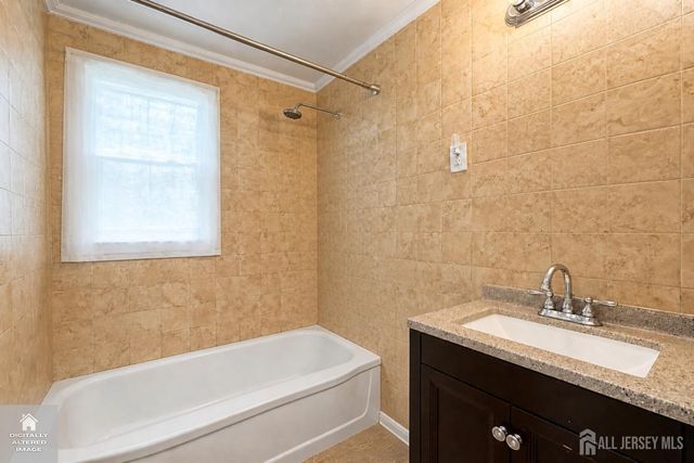 193 Old Road, Sewaren, NJ 07077