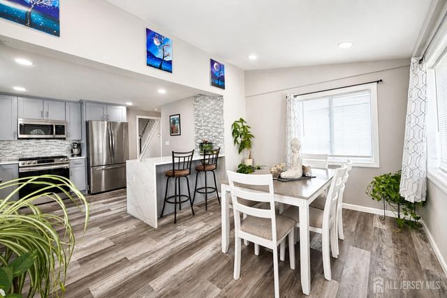 193 Old Road, Sewaren, NJ 07077