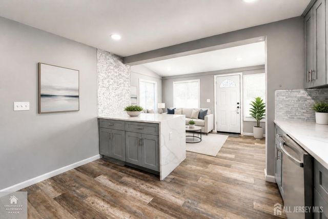 193 Old Road, Sewaren, NJ 07077