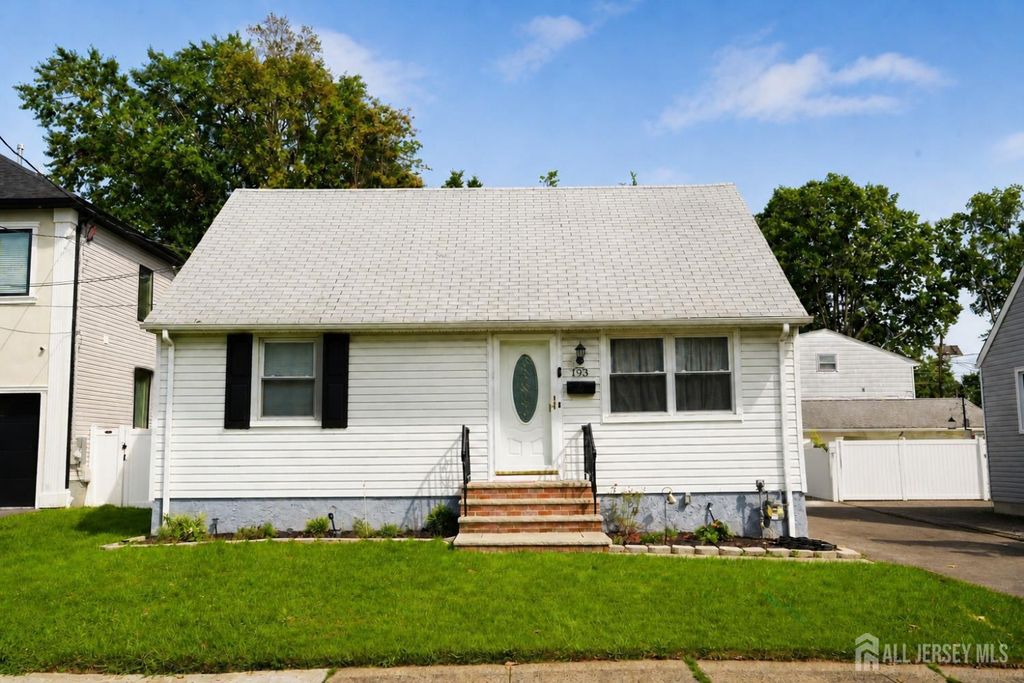 193 Old Road, Sewaren, NJ 07077