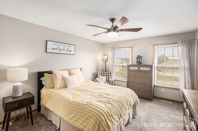 3467 Stonyridge Drive, Hudsonville, MI 49426