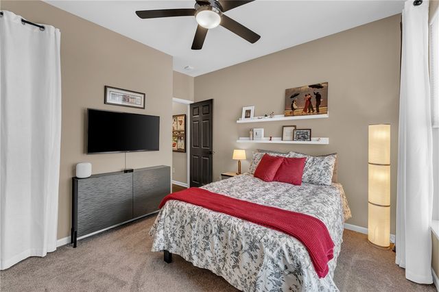 4209 NE Meadow Creek Circle 208, Fayetteville, AR 72703