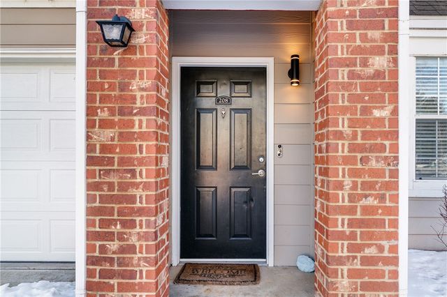 4209 NE Meadow Creek Circle 208, Fayetteville, AR 72703