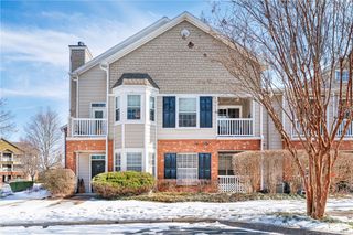 4209 NE Meadow Creek Circle 208, Fayetteville, AR 72703