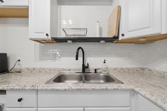 4924 45TH AVENUE N, St Petersburg, FL 33709