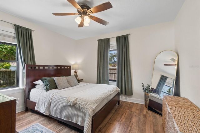 4924 45TH AVENUE N, St Petersburg, FL 33709