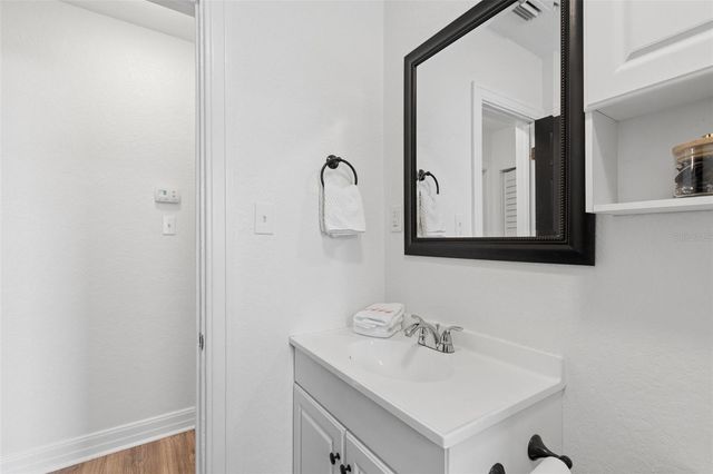 4924 45TH AVENUE N, St Petersburg, FL 33709