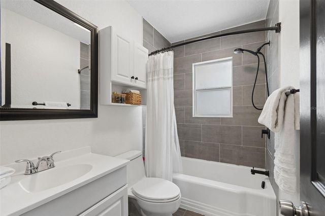 4924 45TH AVENUE N, St Petersburg, FL 33709