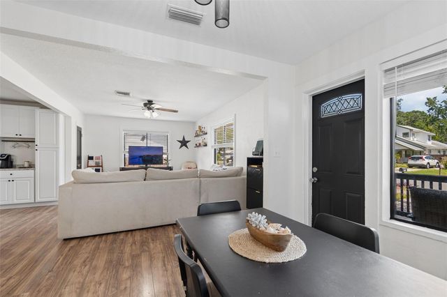 4924 45TH AVENUE N, St Petersburg, FL 33709