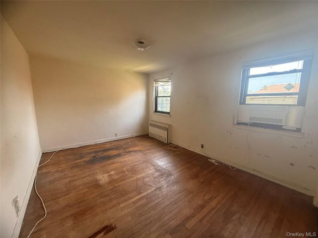 196-15 69th Avenue 2, Fresh Meadows, NY 11365