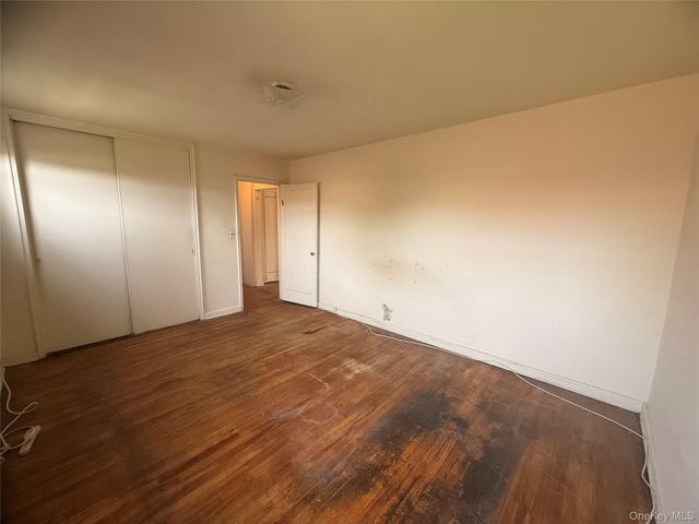 196-15 69th Avenue 2, Fresh Meadows, NY 11365