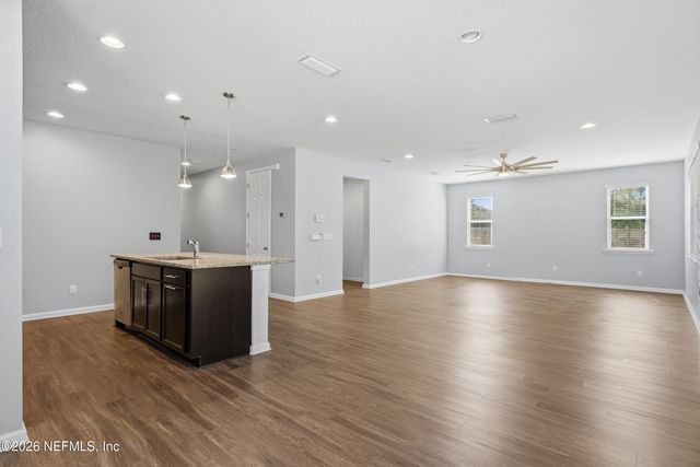 3094 PADDLE CREEK Drive, Green Cove Springs, FL 32043