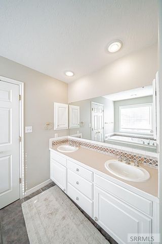 3744 Nathan Drive, Idaho Falls, ID 83404