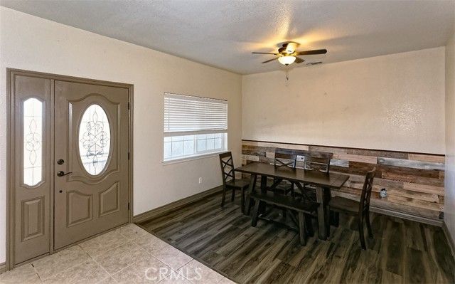 8855 Smith Road, Phelan, CA 92371