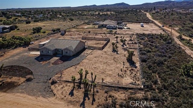 8855 Smith Road, Phelan, CA 92371