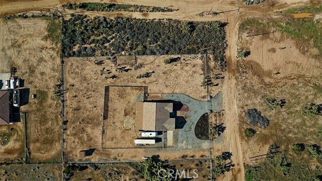 8855 Smith Road, Phelan, CA 92371
