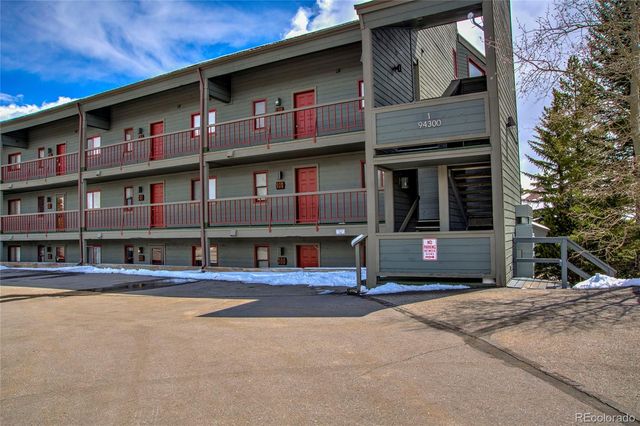 94300 Ryan Gulch Road 301, Silverthorne, CO 80498