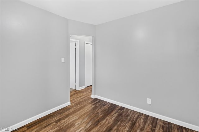 214 Oak Knoll Street, Niles, OH 44446