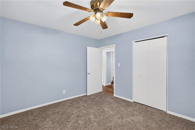 214 Oak Knoll Street, Niles, OH 44446