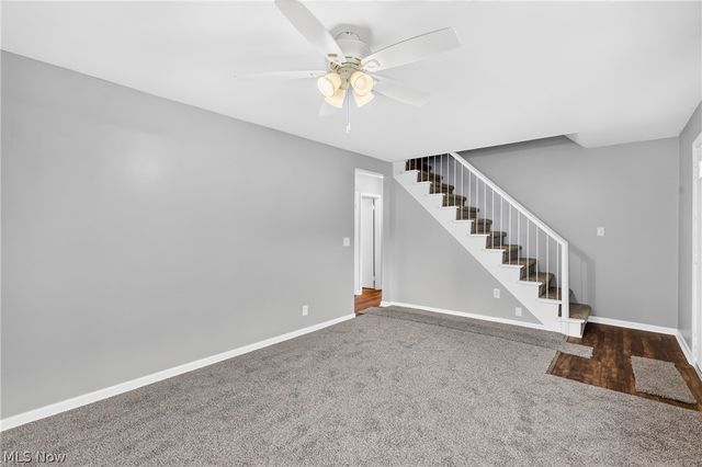 214 Oak Knoll Street, Niles, OH 44446