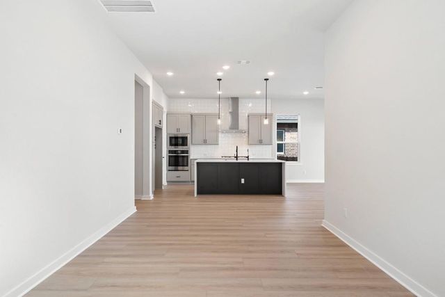 608 Leeland Drive, Liberty Hill, TX 78642