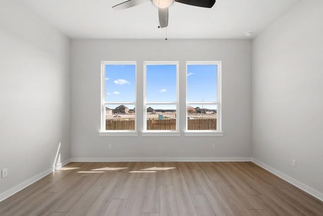 608 Leeland Drive, Liberty Hill, TX 78642