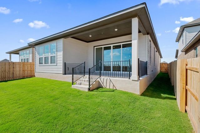 608 Leeland Drive, Liberty Hill, TX 78642