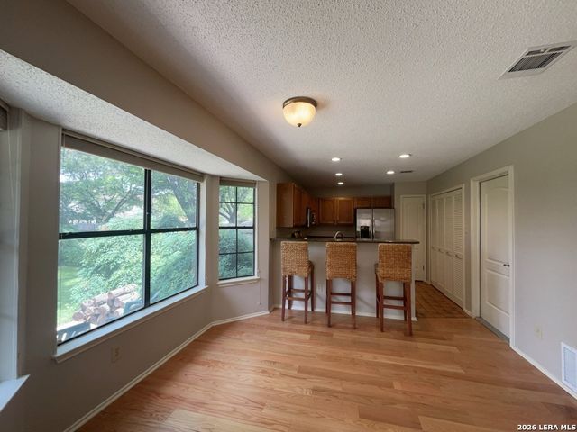 13915 Laurel Hollow Dr, San Antonio, TX 78232