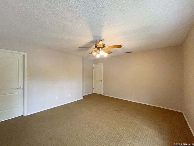 13915 Laurel Hollow Dr, San Antonio, TX 78232
