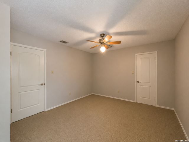 13915 Laurel Hollow Dr, San Antonio, TX 78232