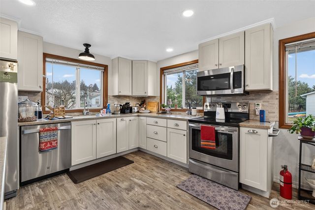 33018 G Place, Ocean Park, WA 98640