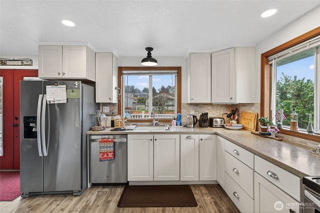 33018 G Place, Ocean Park, WA 98640