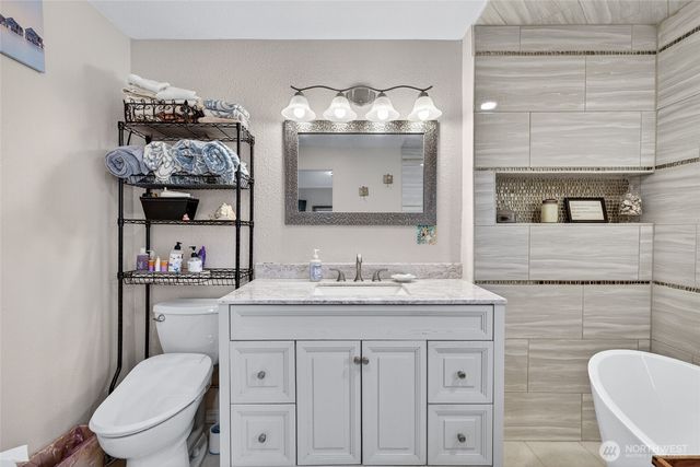 33018 G Place, Ocean Park, WA 98640