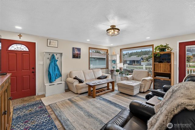 33018 G Place, Ocean Park, WA 98640