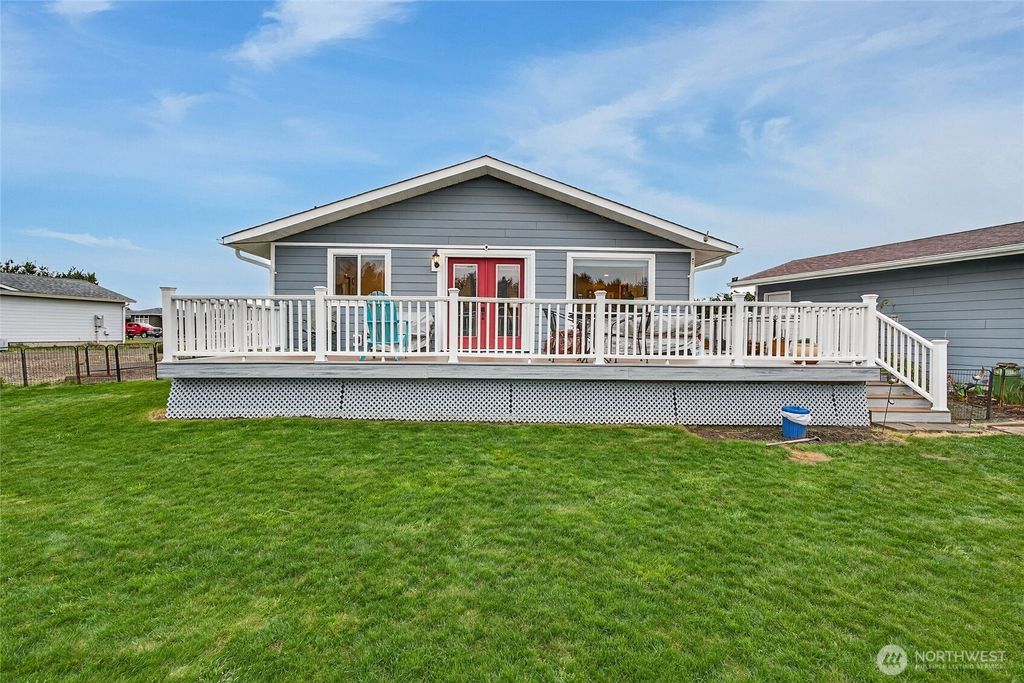 33018 G Place, Ocean Park, WA 98640